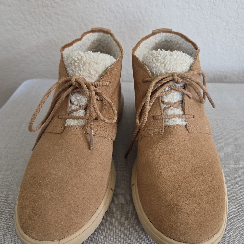 Sorel Tan Lace Up Boots with Cozy Lining